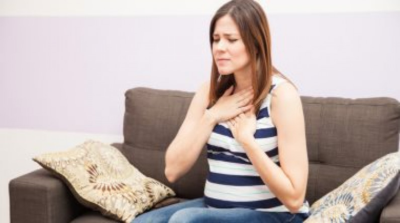 4 أسباب تجعلك تشعر بضيق فى التنفس بعد الأكل.. تعرف عليها