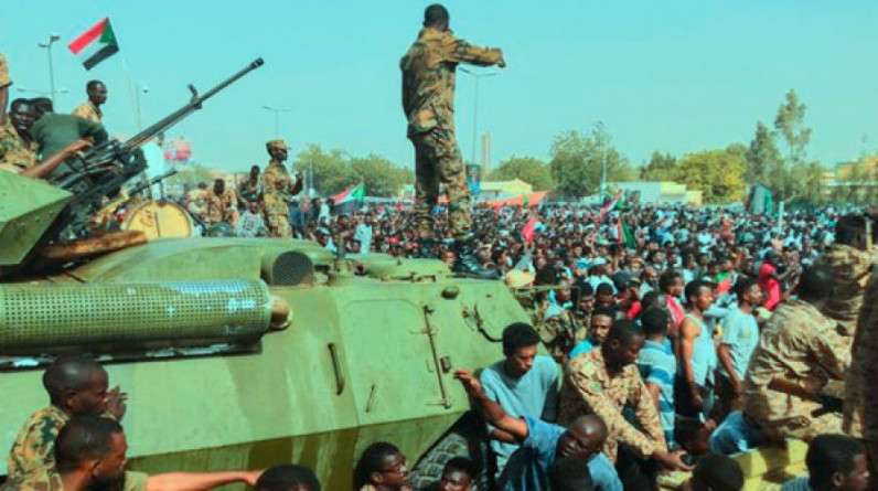 عبد الحميد عوض يكتب: السودان .. التمادي في الفشل