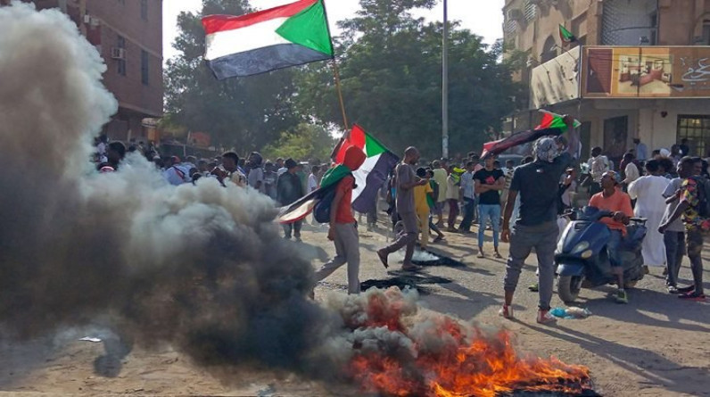 صبحي حديدي يكتب: عسكر السودان ومناجم الذهب: من البشير إلى بوتين