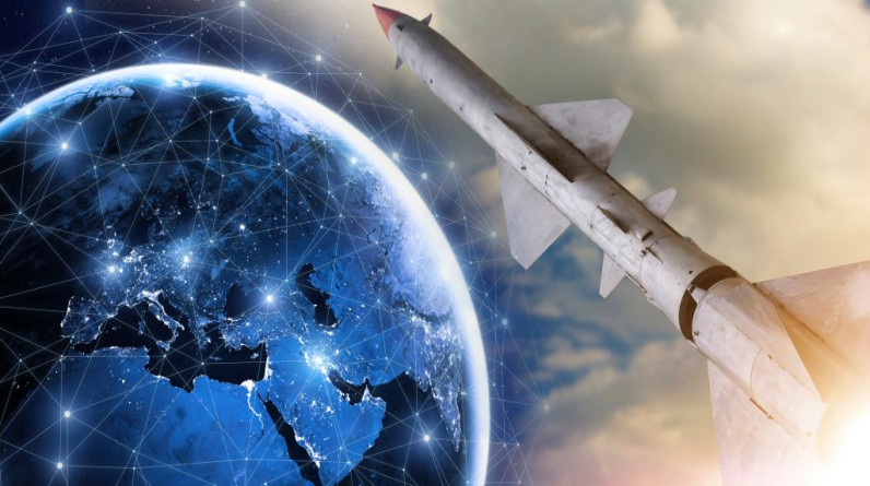 عبد المجيد ابو العلا يكتب: الردع الجوي: أبعاد التنافس الدولي على تطوير الصواريخ